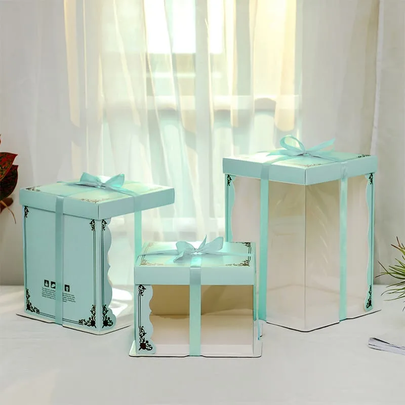 Window cake boxes for showcasing cakes and pastries