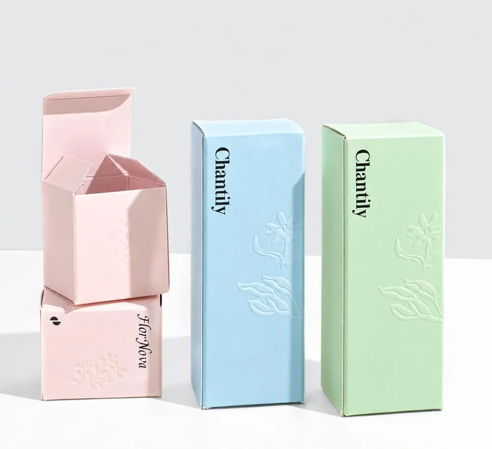 Folding carton tuck-end box